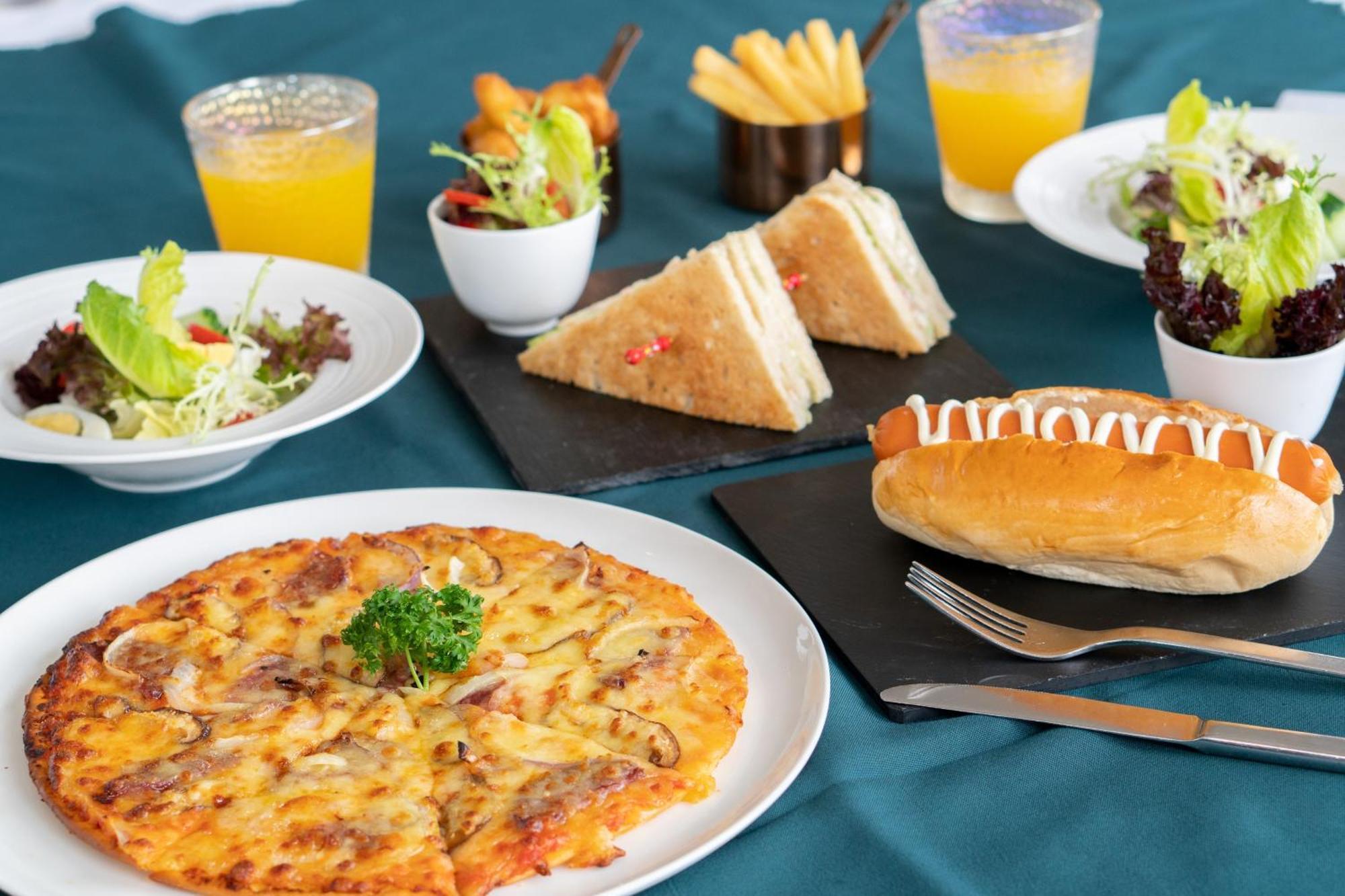 쉐라톤 칭위안 라이언 레이크 리조트 외부 사진